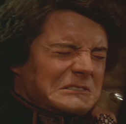Paul Atreides ako Kyle MacLachlan vo filme D.Lyncha Duna (1984) trp pri skke gom dabbrom