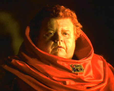 barn Vladimr Harkonnen - Ian McNeice vo filme J:Harrisona Frank Herberts Dune (2000)